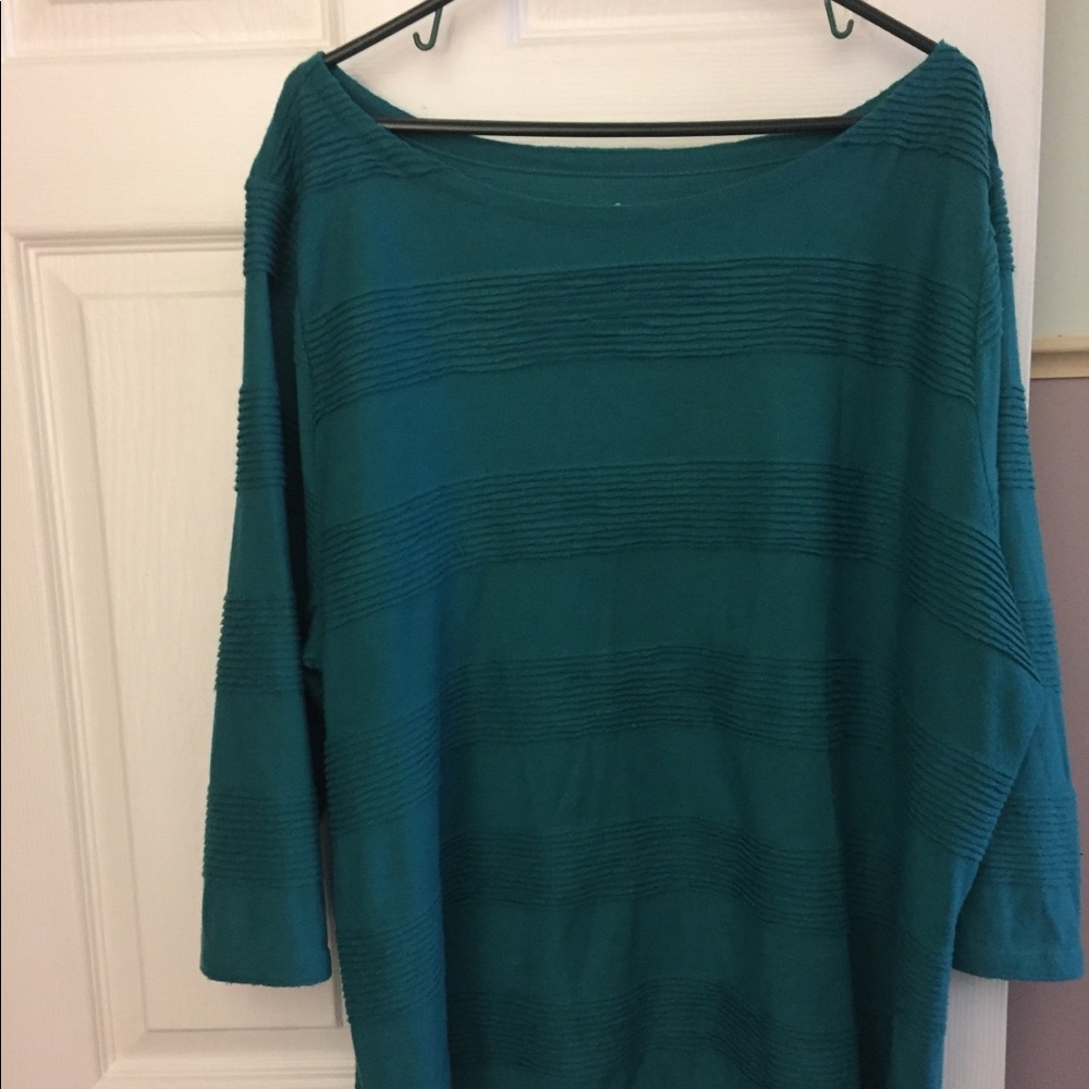 Turquoise top